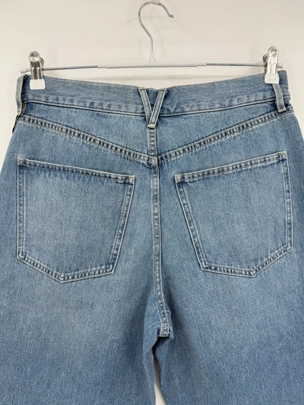 Veronica Beard Charlotte High Rise Denim Long Shorts in Silverwood Blue Size 30